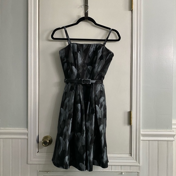 Whit House Black Market** Jacquard Cocktail/Party Dress** Size 0 - Picture 5 of 6